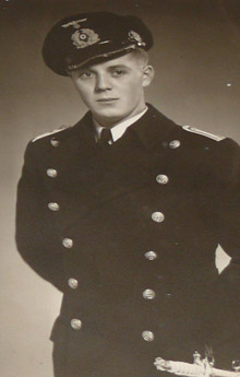 Kapitänleutnant Karl-Heinz Hagenau