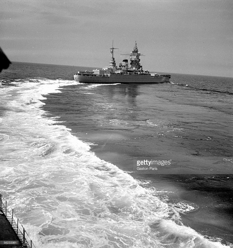 El acorazado francés Dunkerque en operaciones en el mar Mediterráneo. A finales de la década de 1930