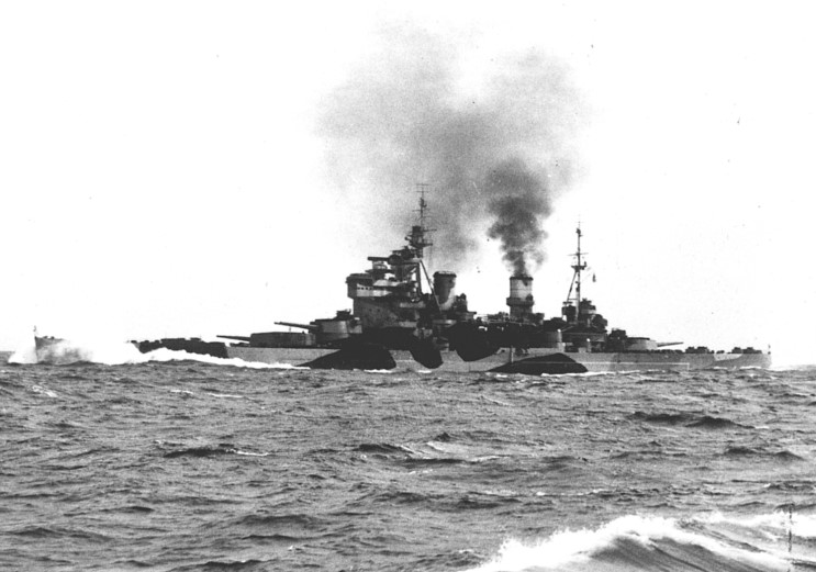 El HMS Anson en 1942