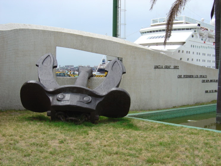 El Ancla del Graf Spee conservado en Montevideo