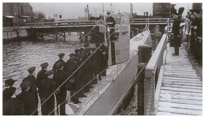 Ceremonia de entrada en servicio del U-19, 16 enero de 1936