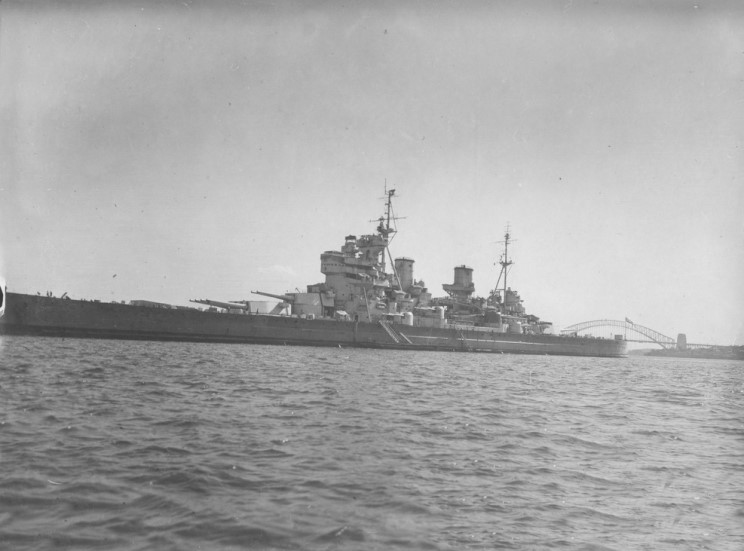 El HMS Duke of York en  Sydney, Australia en 1946