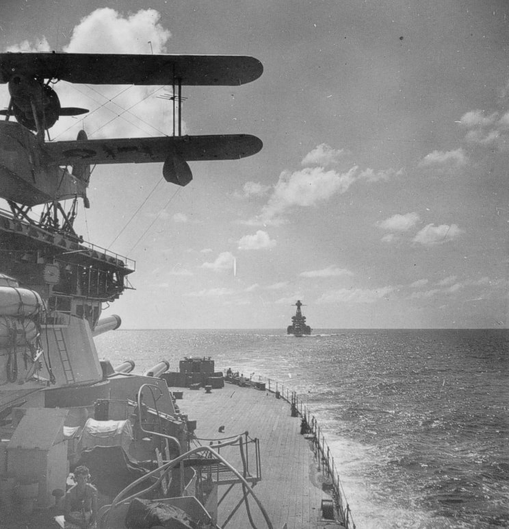 El Lorraine visto desde HMS Resolution en julio de 1943