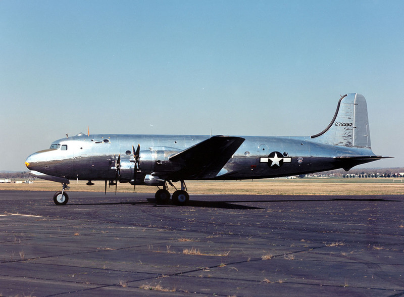 Douglas VC-54C en el Museo Nacional de la Fuerza Aérea de los Estados Unidos, Dayton, Ohio