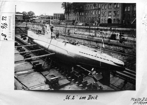 U-2 en el dique seco