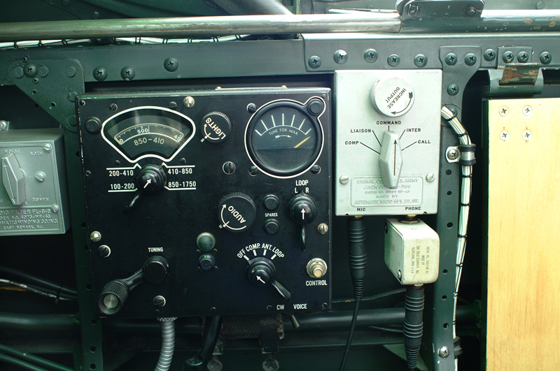 Vista del lado del Copiloto del Astro-Compass Mk II