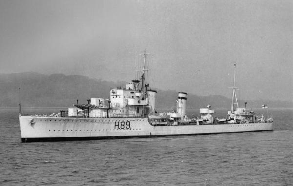 Destructor Británico HMS Grafton H 89
