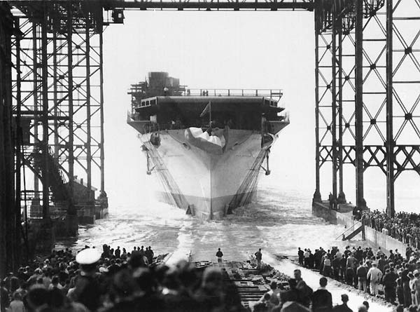 El USS Enterprise durante su Botadura el 23 de octubre de 1936