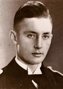 Desde mayo de 1941, hasta febrero de 1942, OL Siegfried Rollmann
