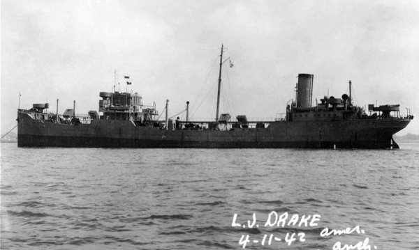 Buque Cisterna Americano SS L.J.Drake de 6.693 Toneladas