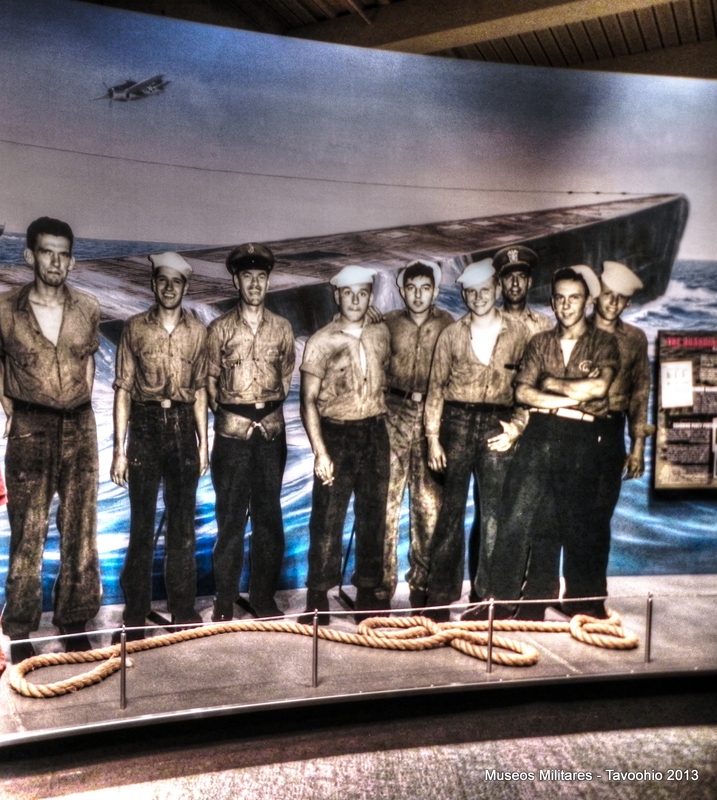 Grupo que se tomó el U-505 - U-505 Tipo IXC - Museum of Science and Industry - Chicago