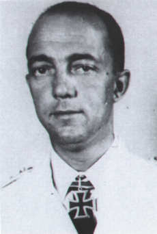 Kapitänleutnant Heinrich Schonder