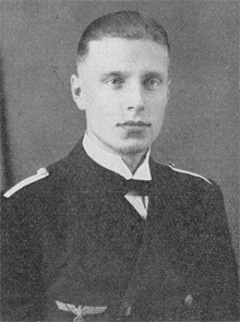 Kapitänleutnant Hans-Peter Hinsch