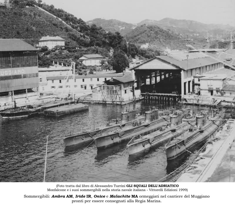 El Ambra, Iride, Onyx y Malachite amarrados en el astillero de Muggiano listos para ser entregados a la Regia Marina