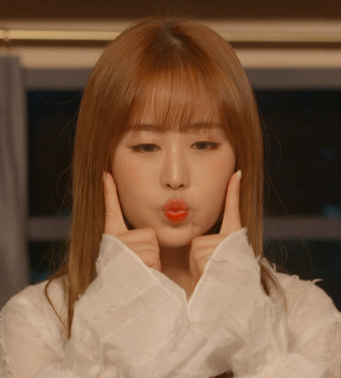 lovelyz-20180418-212120-017