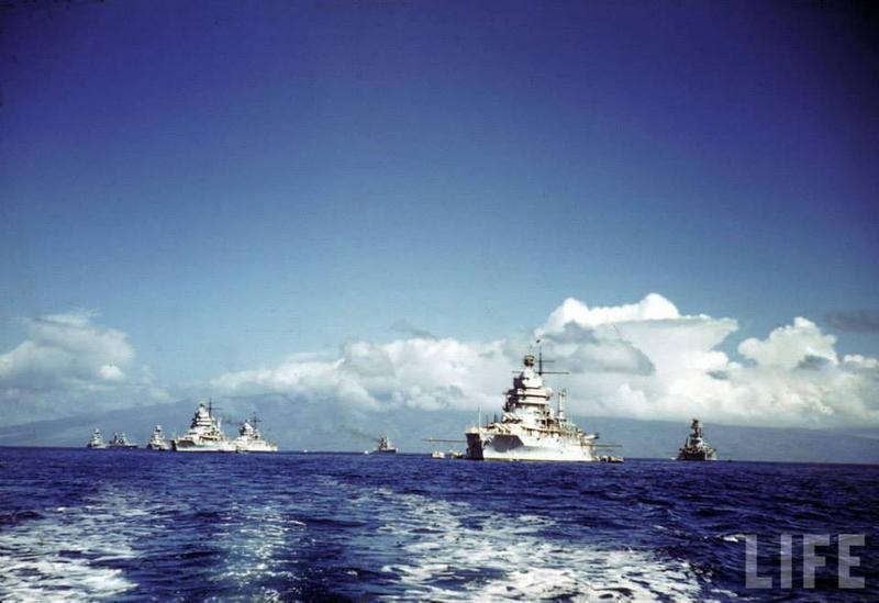 Varios buques de la flota del pacífico tomando parte en las maniobras, 1941