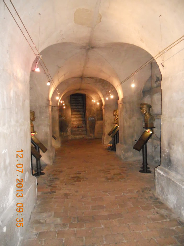 Vista de la Cripta desde la Entrada