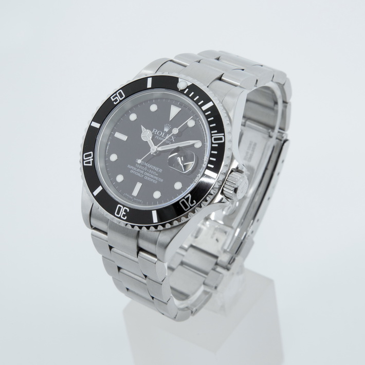 Rolex_Submariner_16610-10.jpg