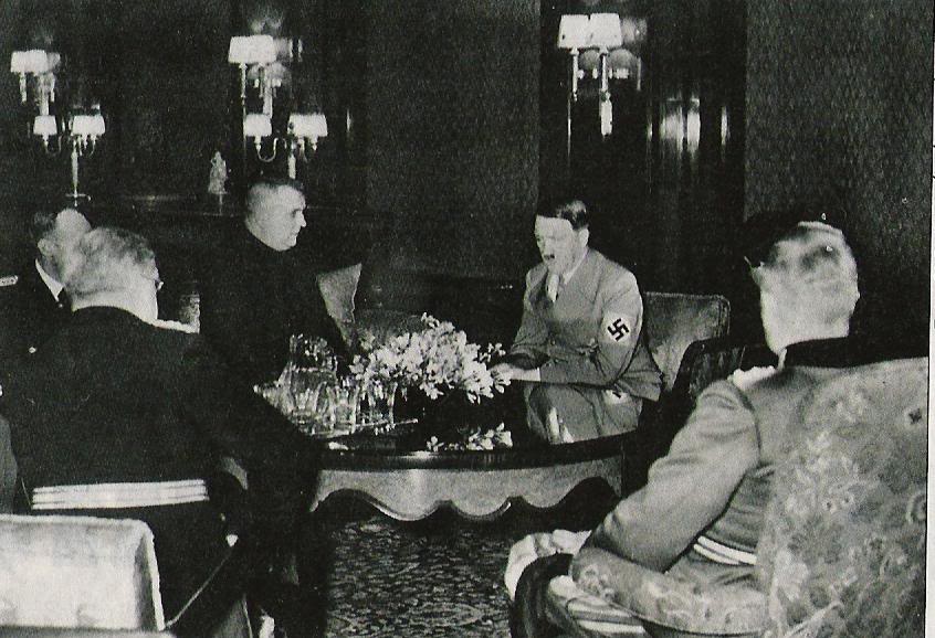 Jozef Tiso visita el Führer en Berlín