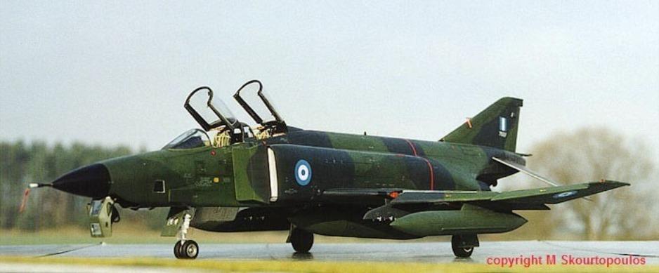 RF-4_E-_NORM-left-vorn-1.jpg