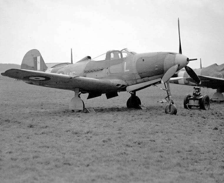 Un Bell P-39 Airacobra I del Escuadón Nº 601 de la RAF