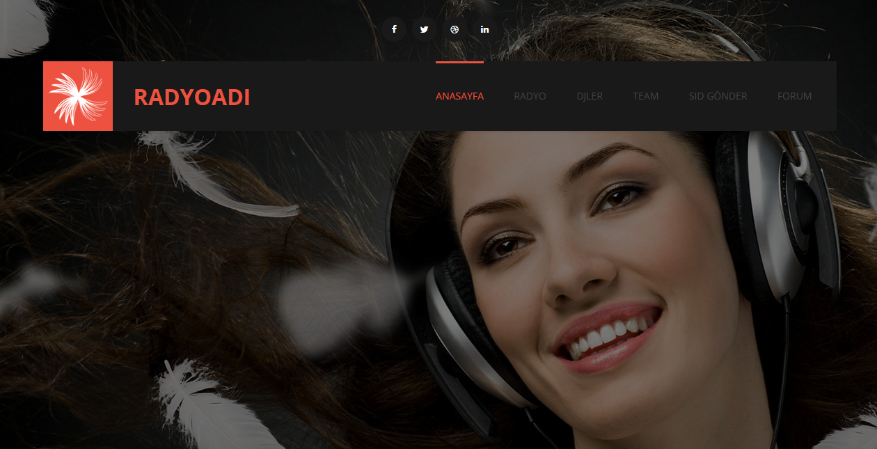 flatcast-bootstrap-responsive-web-template.png