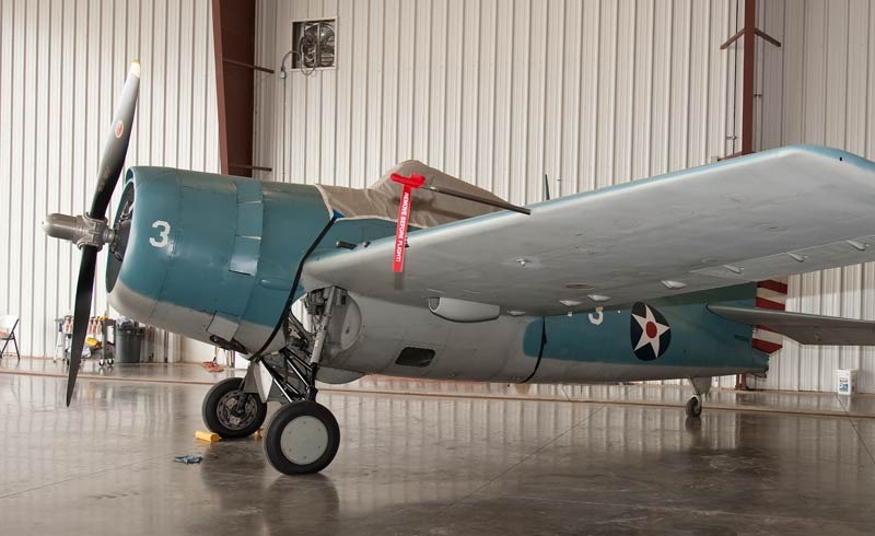 Grumman F4F-3 Wildcat con número de Serie 12260 conservado por JS.J. Craig Farms LLC en Lawrence, Kansas
