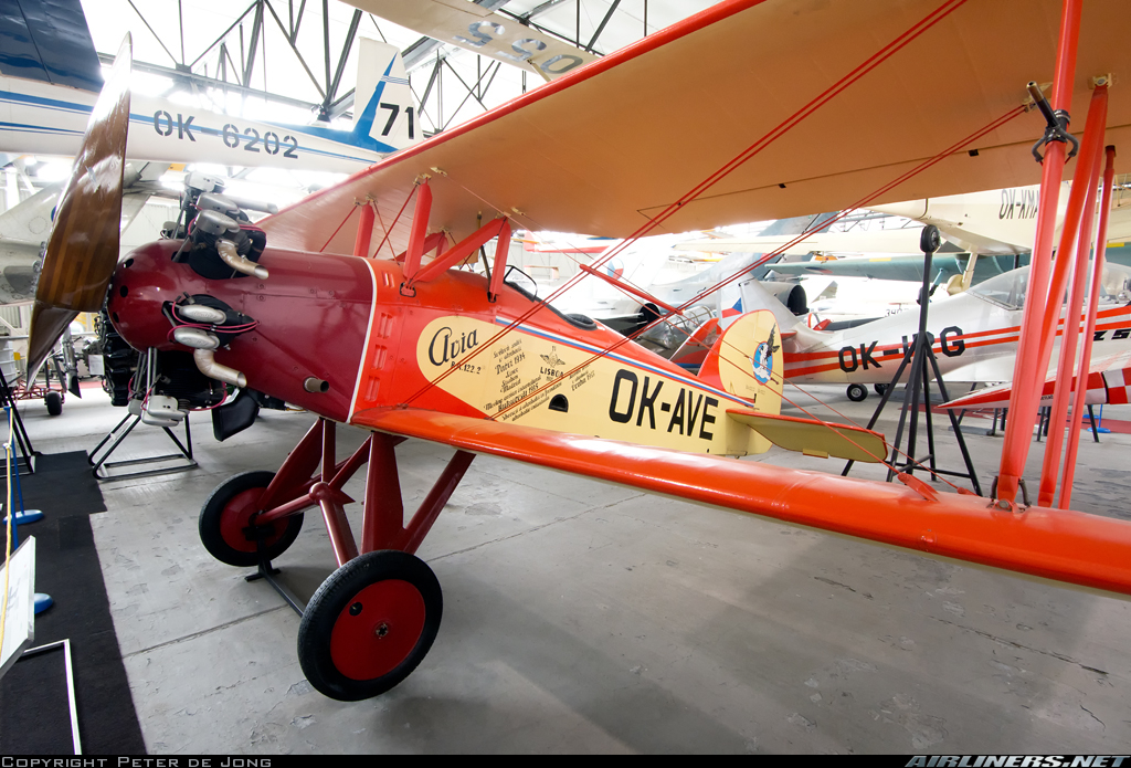 Avia B.122 conservado en el Museo del Aire de Praga