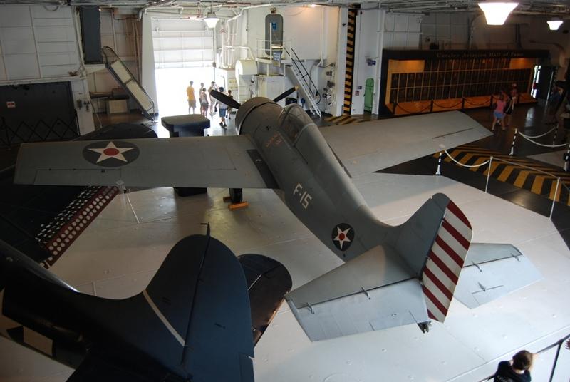 Grumman F4F-3A Wildcat con número de Serie 3956 conservado en el Patriots Point Naval Museum en Mount Pleasant, Carolina del sur