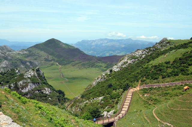 Vacaciones en Asturias y Cantabria - Blogs de España - Lagos de Covadonga y Olla de San Vicente (46)