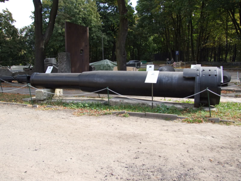 Howitzer Barrel de 305 mm utilizado por el Ejército Rojo en el bombardeo de Königsber, 1945