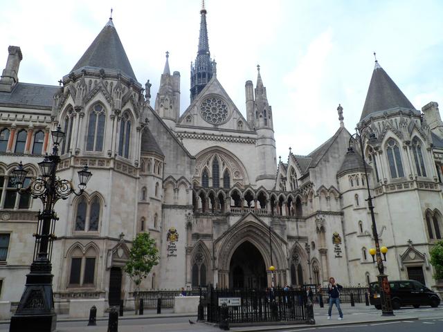 ROYAL COURT OF JUSTICE o REALES TRIBUNALES DE JUSTICIA - Secretos de Londres (2)