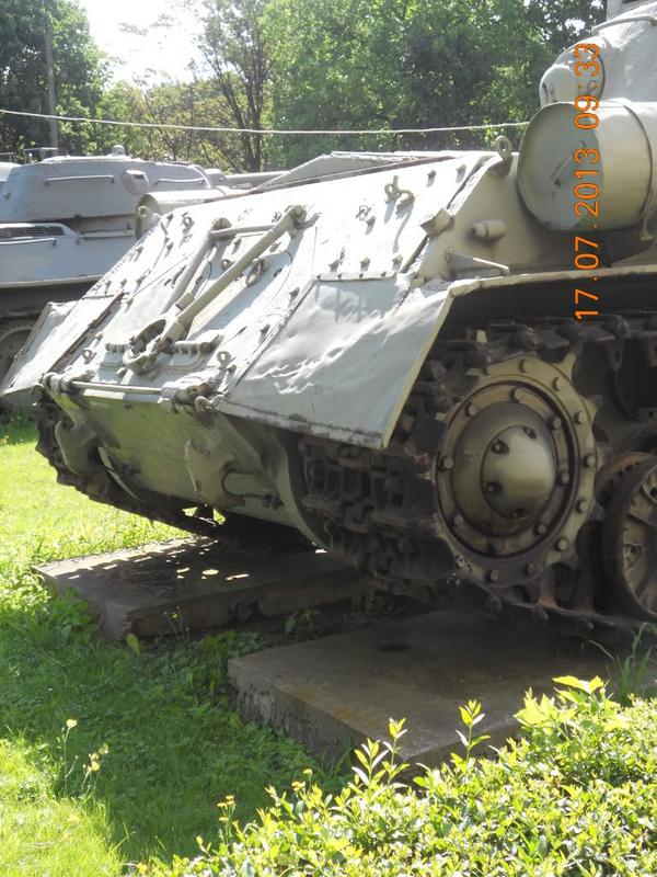 Tanque pesado soviético IS-2