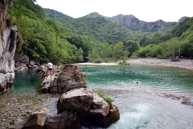 Vacaciones en Asturias y Cantabria - Blogs de España - Lagos de Covadonga y Olla de San Vicente (51)