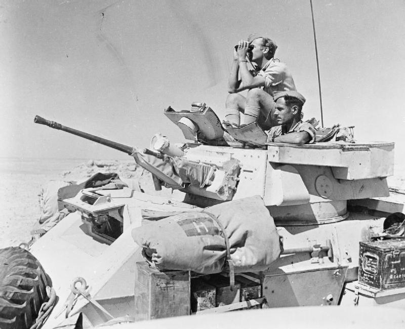 Un Humber Mk II en el desierto, en Agosto de 1942