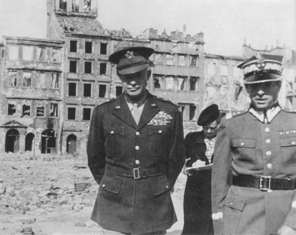 General Dwight Eisenhower in Varsovia, 1945