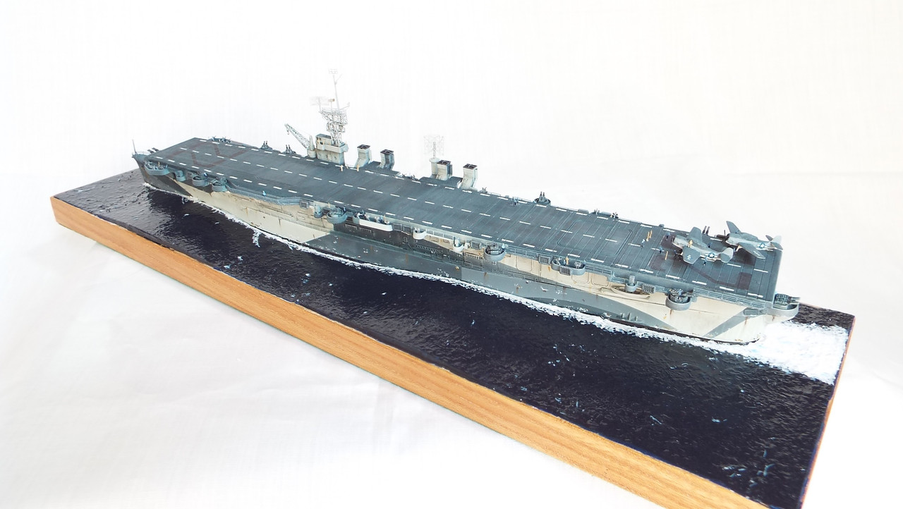 USS Independence CVL-22 Revell 1/700 - Ready for Inspection - Maritime ...