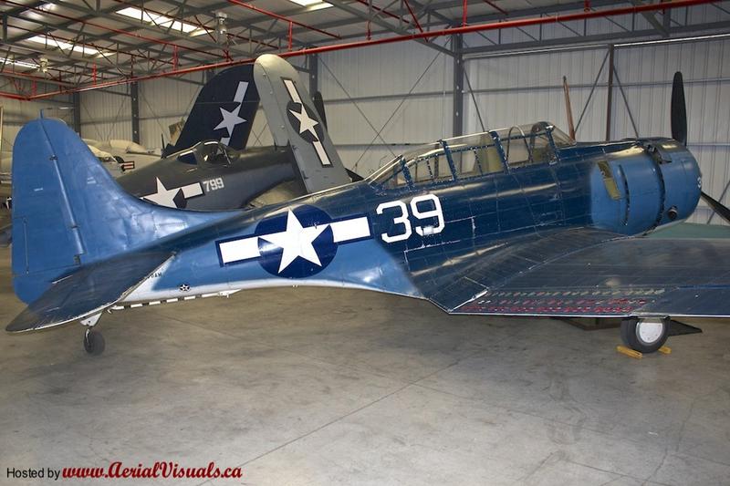 Douglas SBD-5 Dauntless con número de Serie 28536 conservado en el Planes of Fame en Chino, California