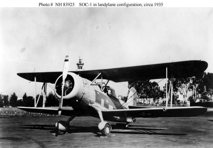 SOC-1 en configuración de aterrizaje en tierra, alrededor de 1935