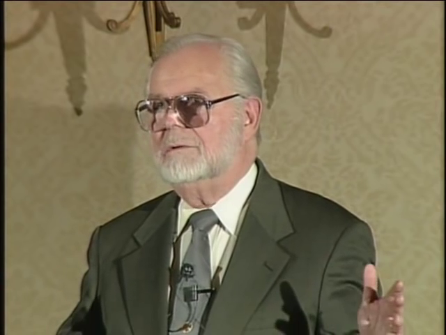 Super rich are in a conspiracy to rule the world G Edward Griffin 2007