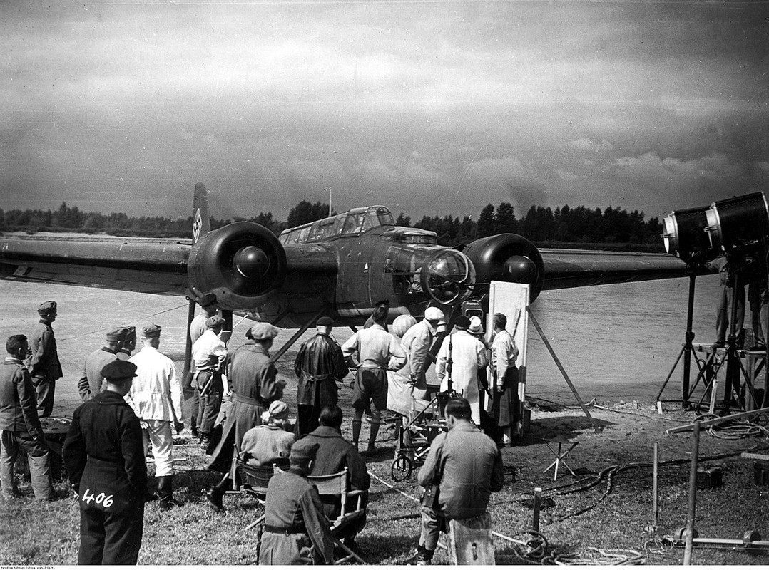 Heinkel He 115C en una película alemana sobre la actividad de la Luftwaffe durante la guerra con Polonia en 1939 titulada Kampfgeschwader Lützow