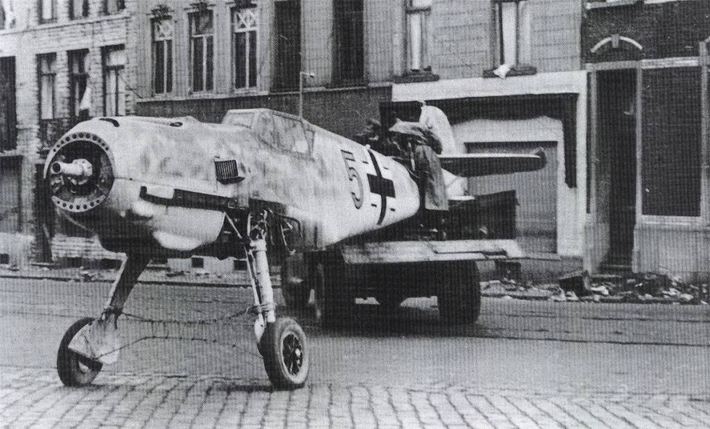 Bf-109 E4 de unidad desconocida en Francia, 1940