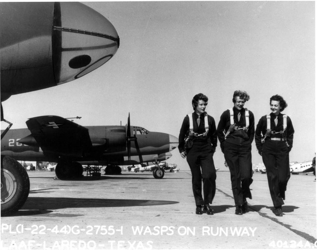 Pilotos de WASP en la Base de la Fuerza Aérea del Ejército de Laredo, Texas, Estados Unidos, 22 de enero de 1944