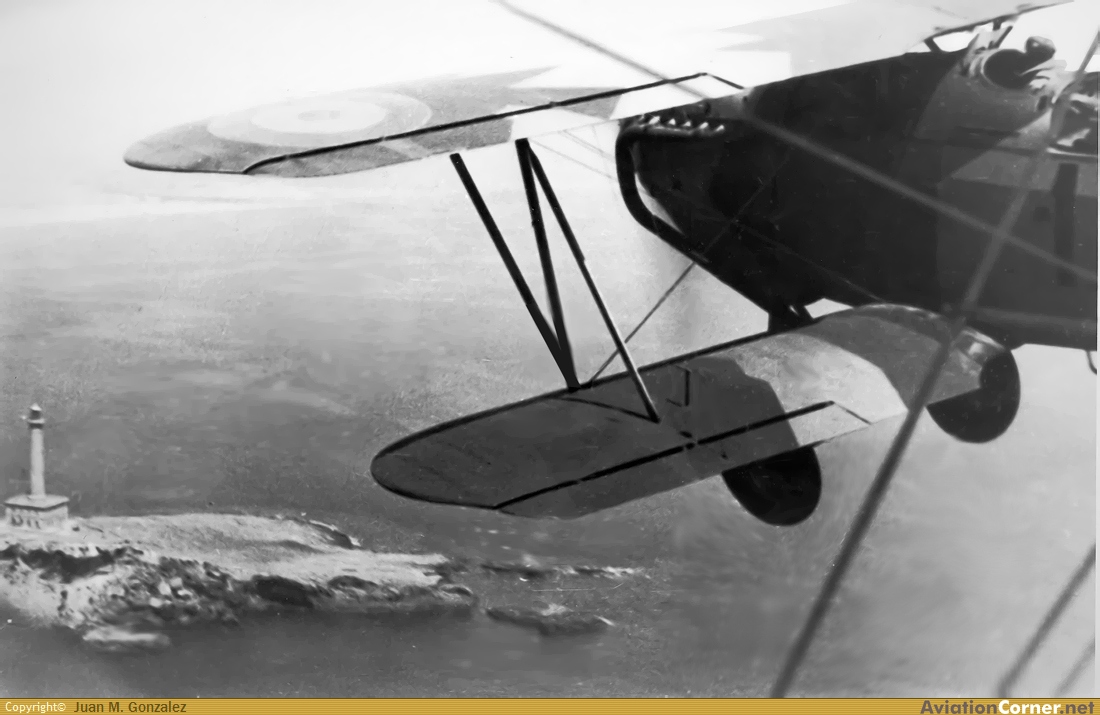 Un Heinkel He 45 Sobrevolando el Cabo de Palos, España