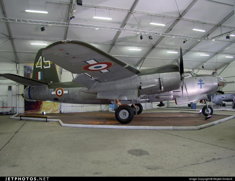 Martin B-26G Marauder con número de Serie 44-68219 conservado en el Musée de lAir et de lEspace en Le Bourget, France