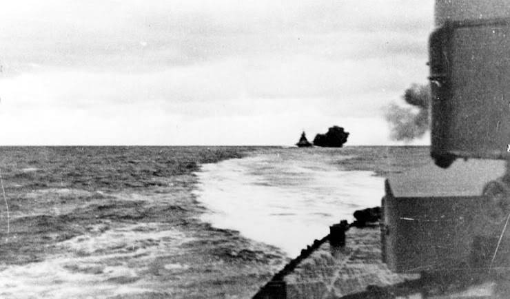 24 de mayo 1941, disparos del DKM Bismarck durante la Batalla del Estrecho de Dinamarca