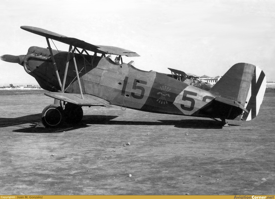 Heinkel He 45 15-52 en la Base Aérea de San Javier en 1941