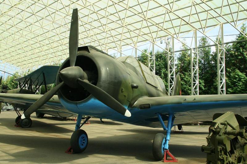 Sukhoi Su-2 27 conservado en el Central Museum of Great Patriotic War en el Parque de la Victoria en Moscú, Rusia