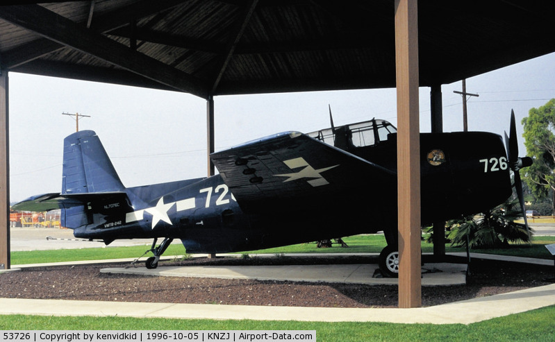Grumman TBM-3E Avenger con número de Serie 53726 conservado en el Flying Leatherneck Aviation Museum en Miramar, California