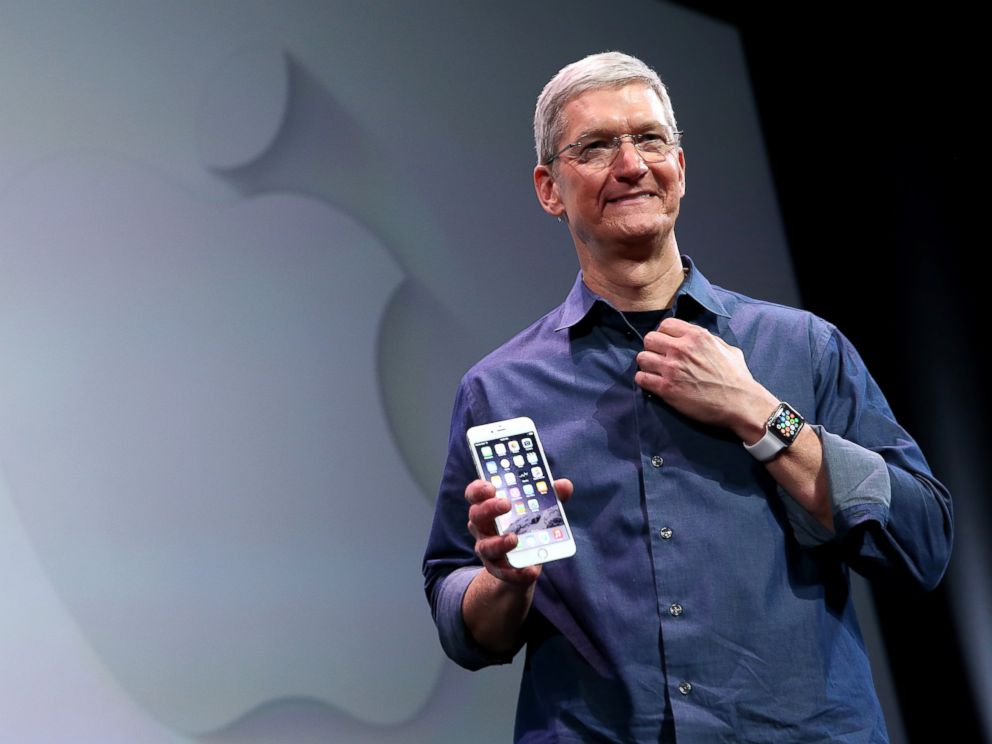 Tim Cook - CEO Apple terkini